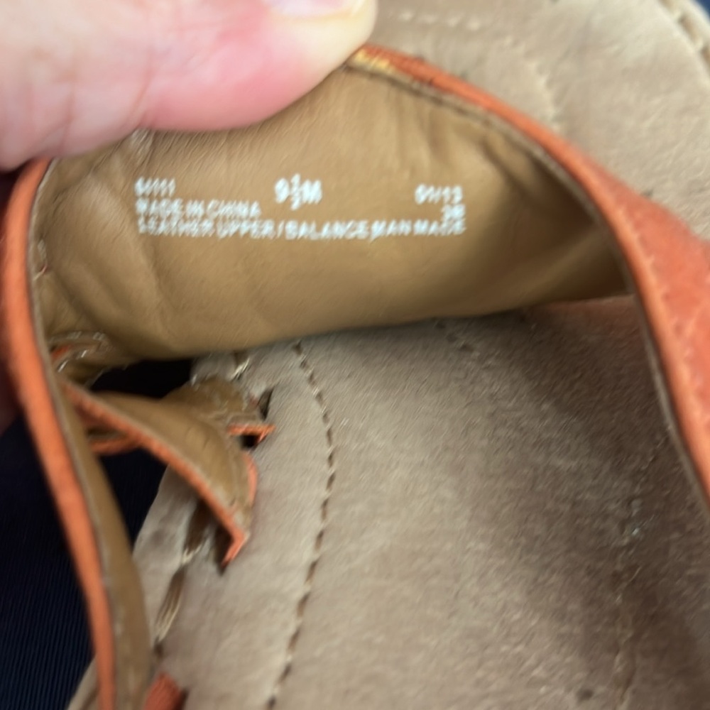 Clark’s artisan beaded orange 9.5 comfy sandals worn once sale - Picture 8 of 8